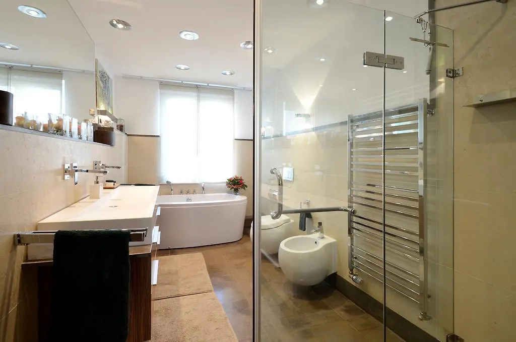 Luxury Apartment Munich City Center